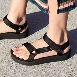 Teva Midform Black Sandal
